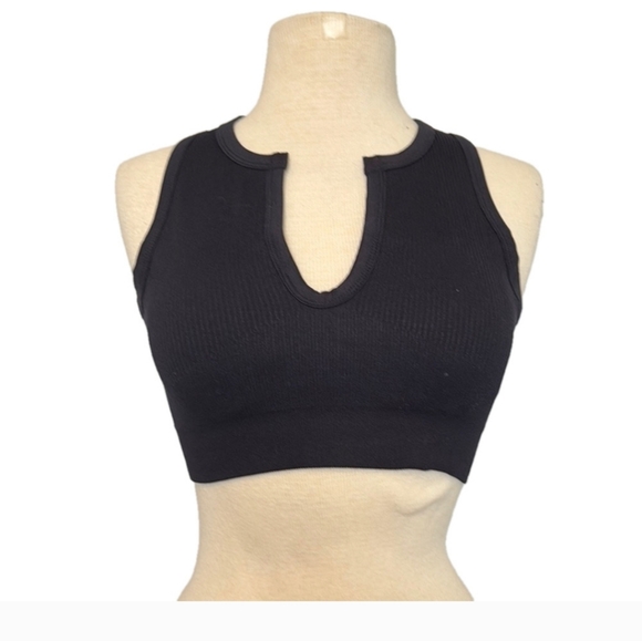EUC Black Ribbed Sports Bra - Picture 1 of 2